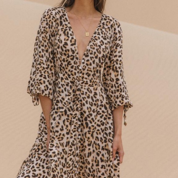 KIVARI tie front dress- XS - Picture 2 of 8